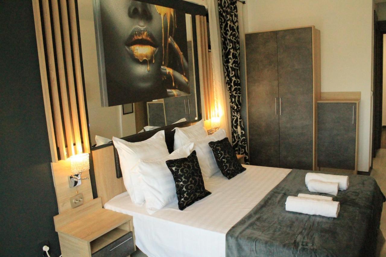 Theline Hotell Bucureşti Eksteriør bilde