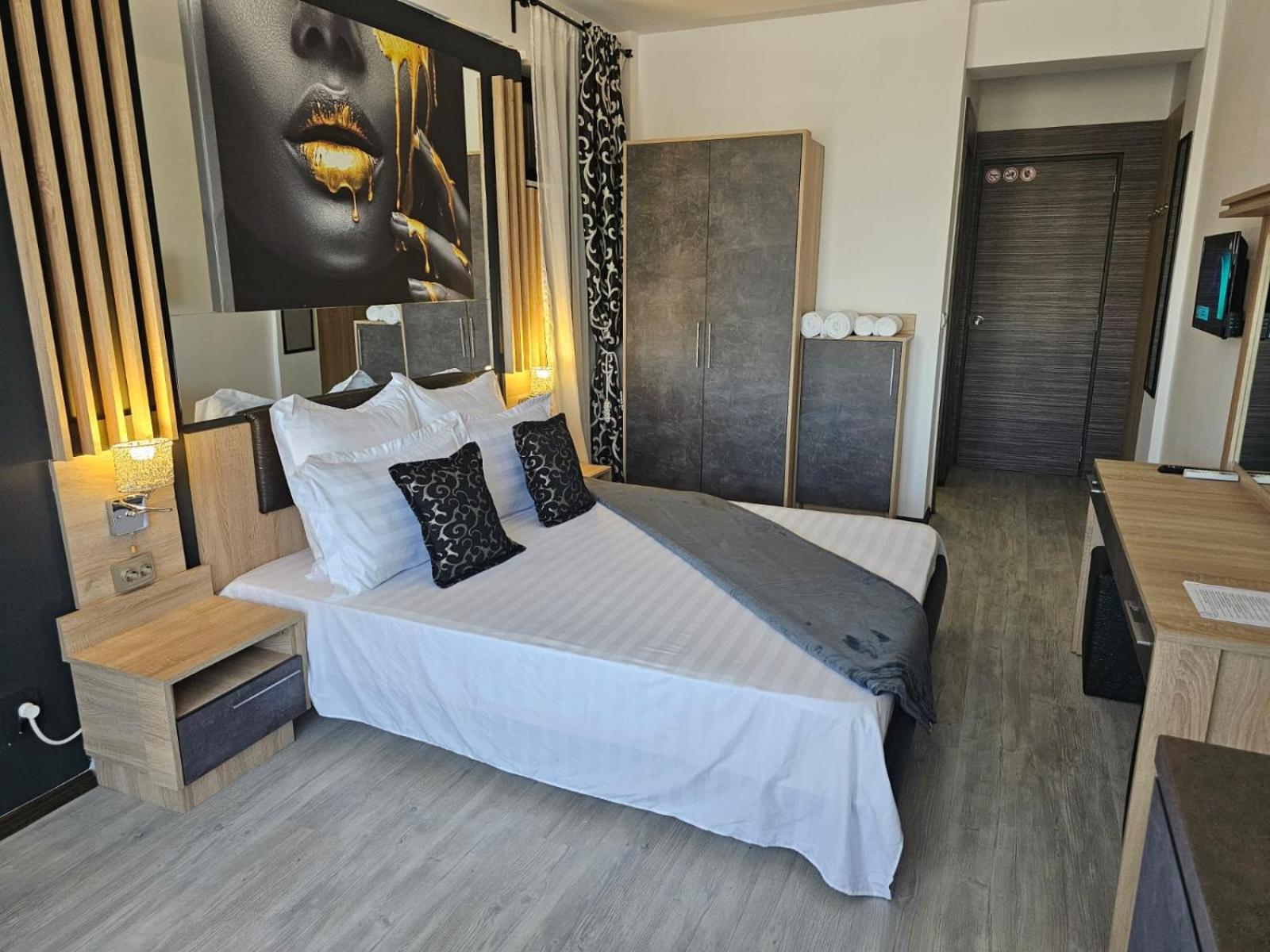 Theline Hotell Bucureşti Eksteriør bilde