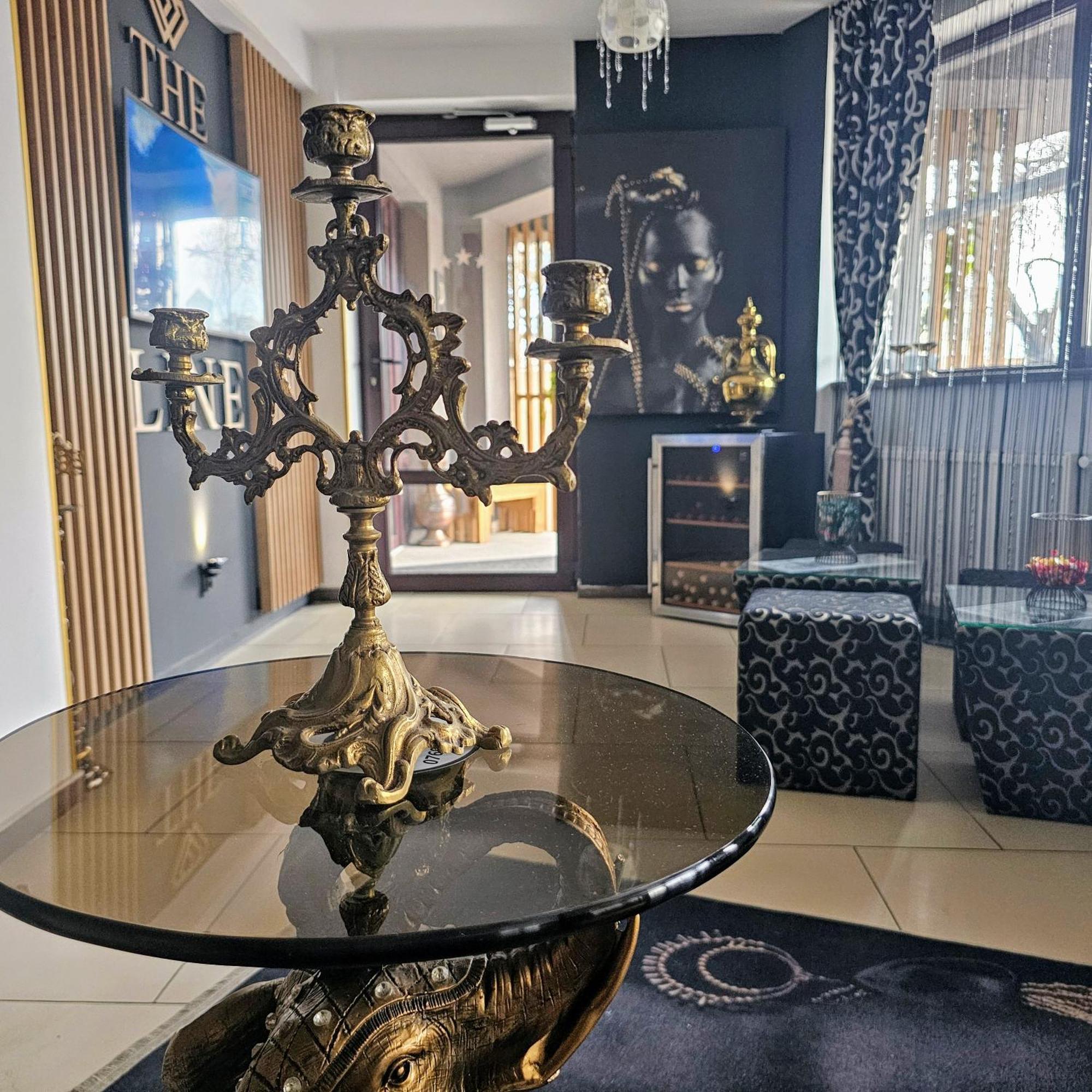 Theline Hotell Bucureşti Eksteriør bilde